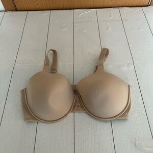 Vanity Fair 40DD wired lightly padded comfort straps beige